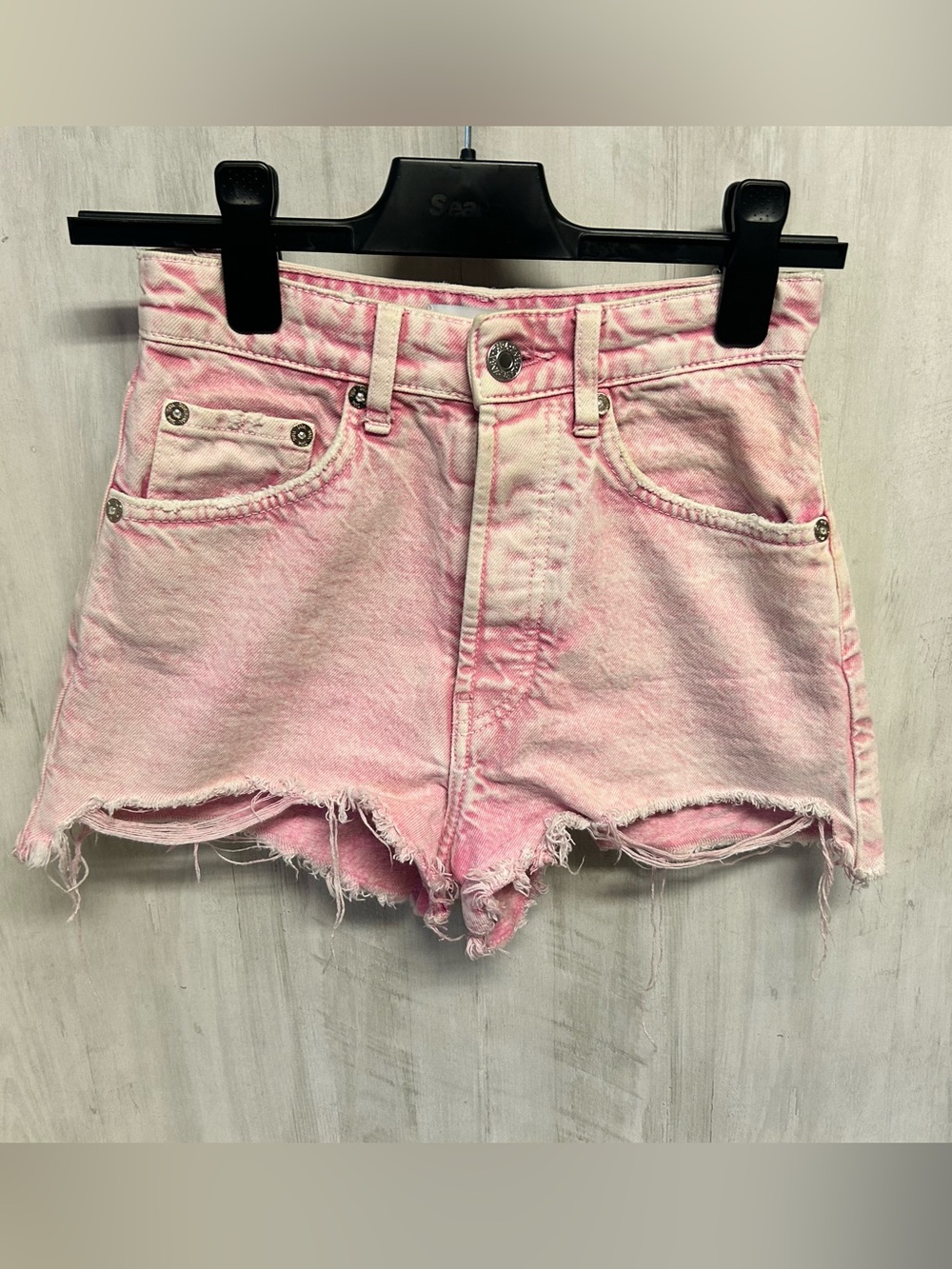 ZARA Pink Distressed Denim Shorts - Women's High-Rise Summer Cutoffs